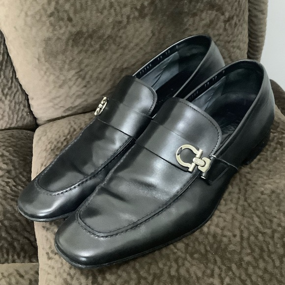 Salvatore Ferragamo Black Leather Loafers, Size 10 - Picture 2 of 10